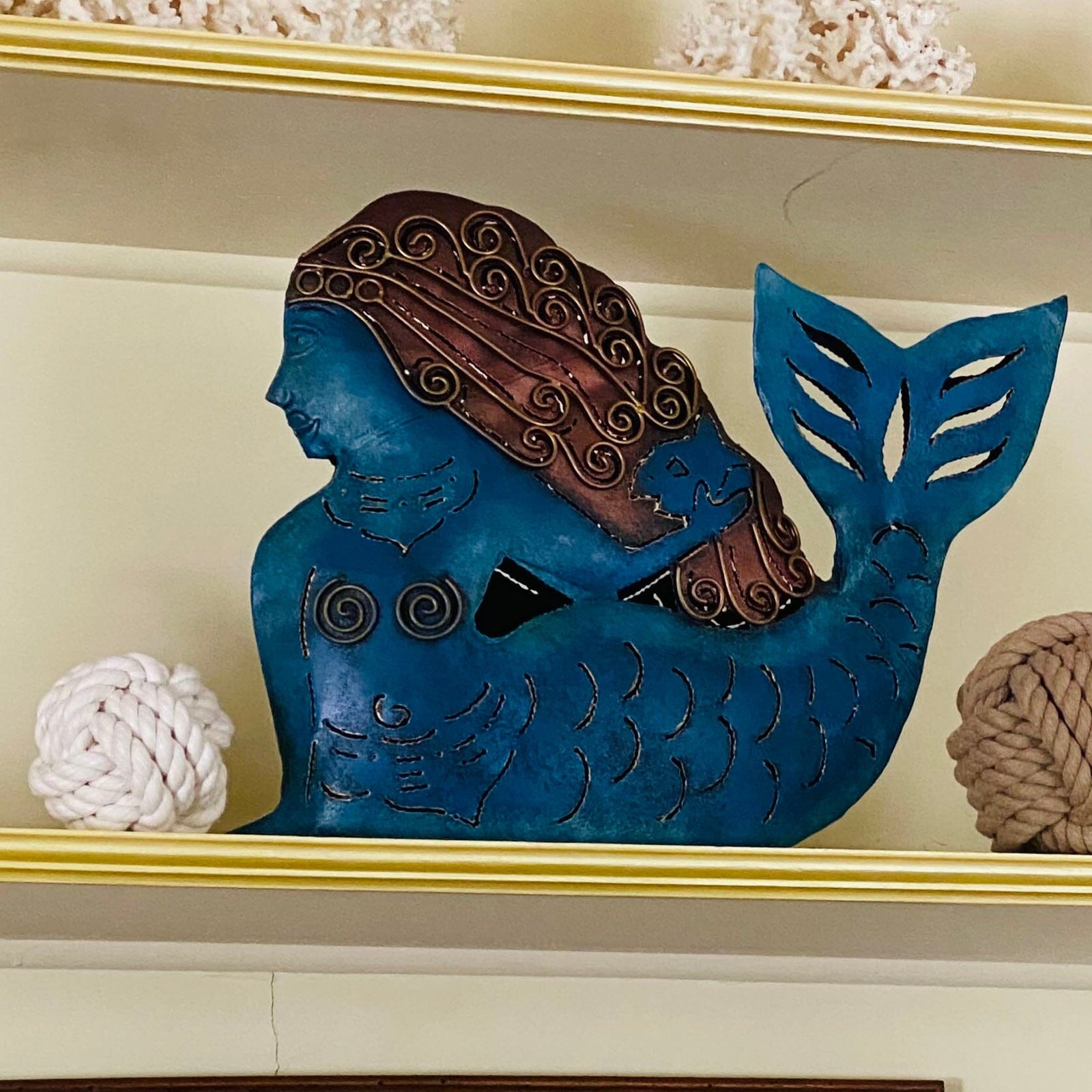 Our Mystical Visit To The Mermaid Inn Of Mystic