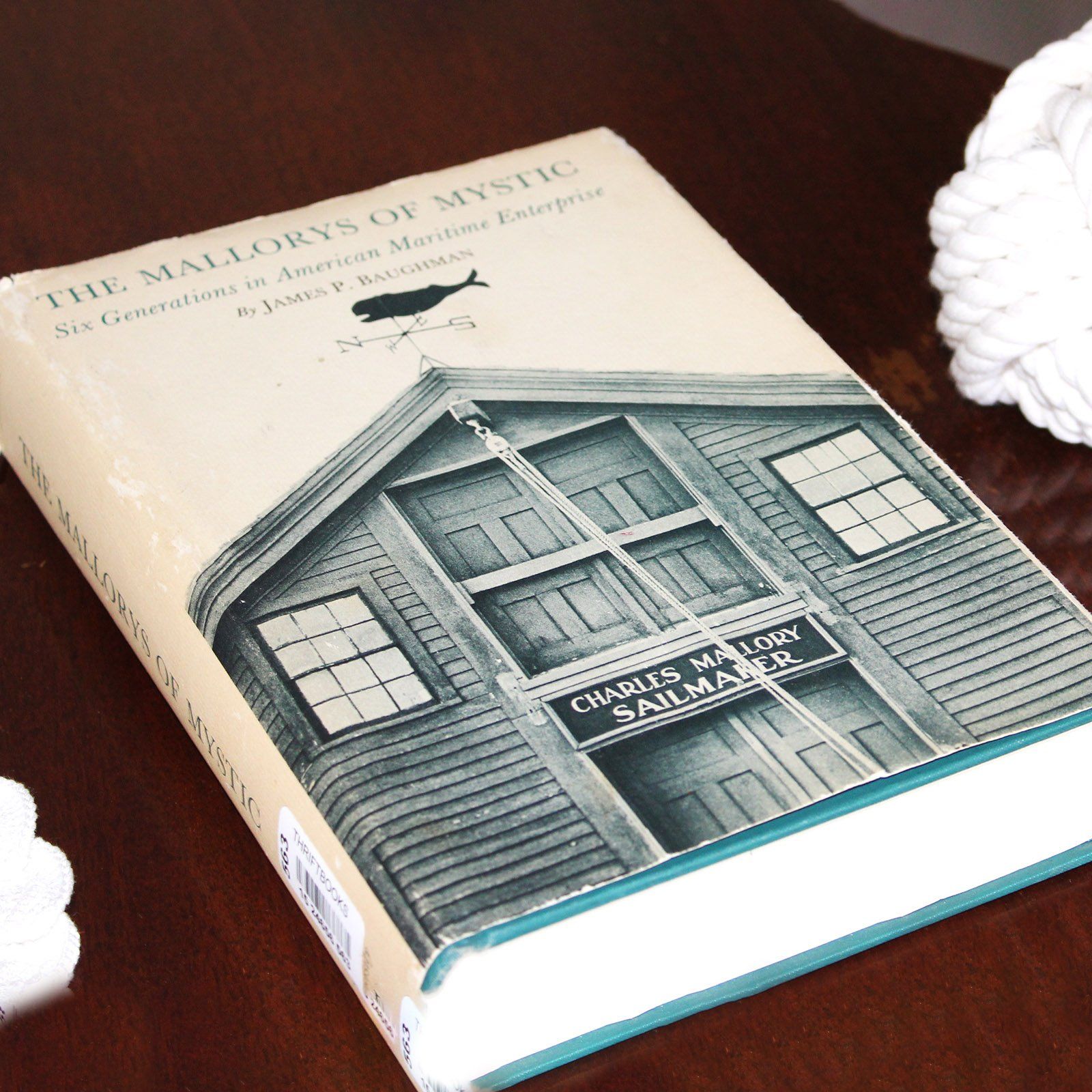 Historic Charles Mallory House In Mystic