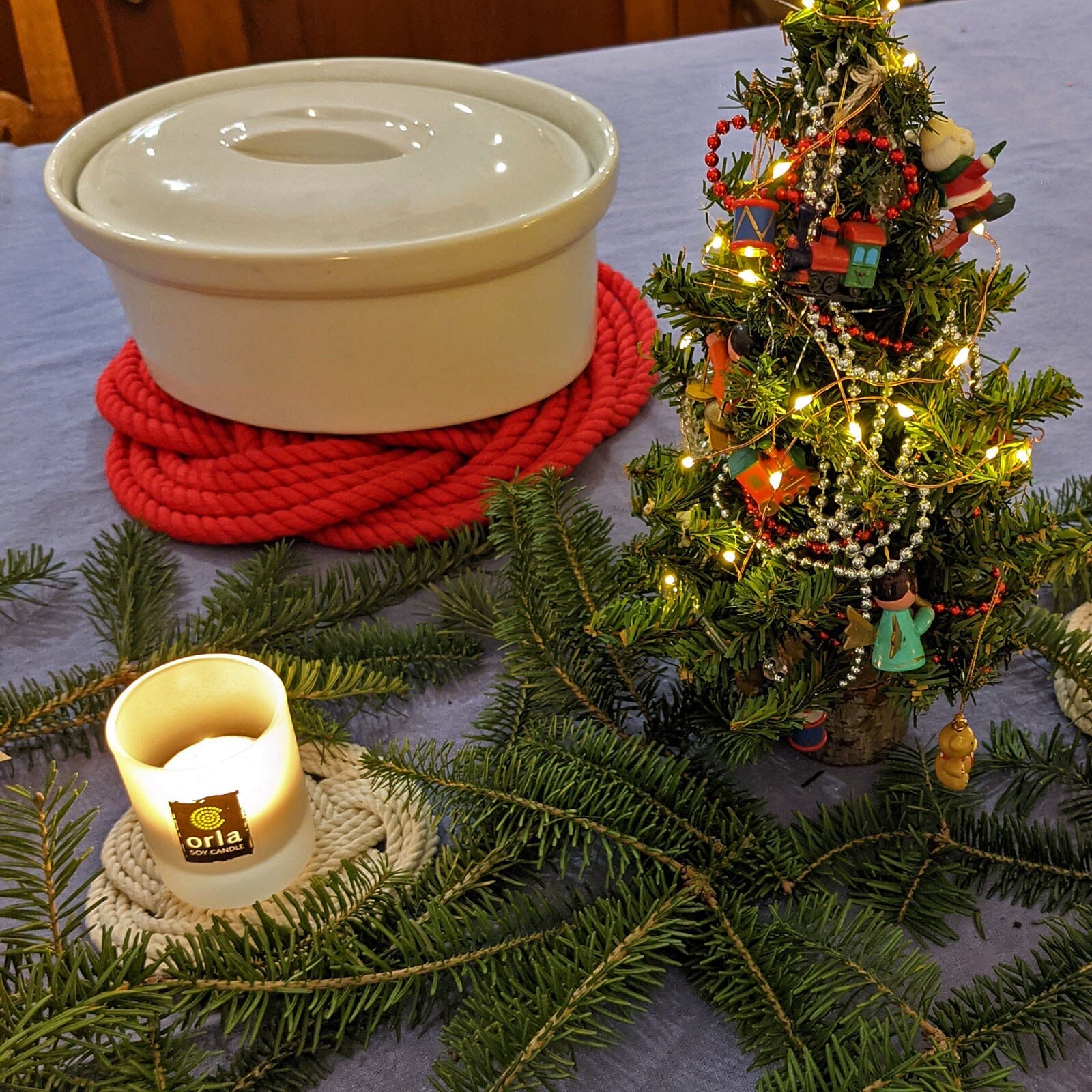 Holiday Trivets And More For Your Table