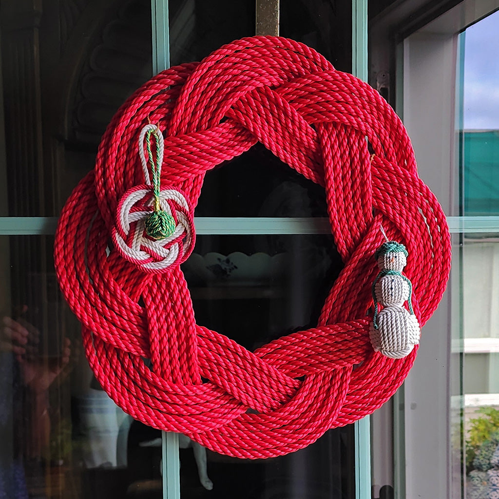 Nautical Wreath, Lobster Rope Sailor Knot Exterior Grade, Red Mystic Knotwork 