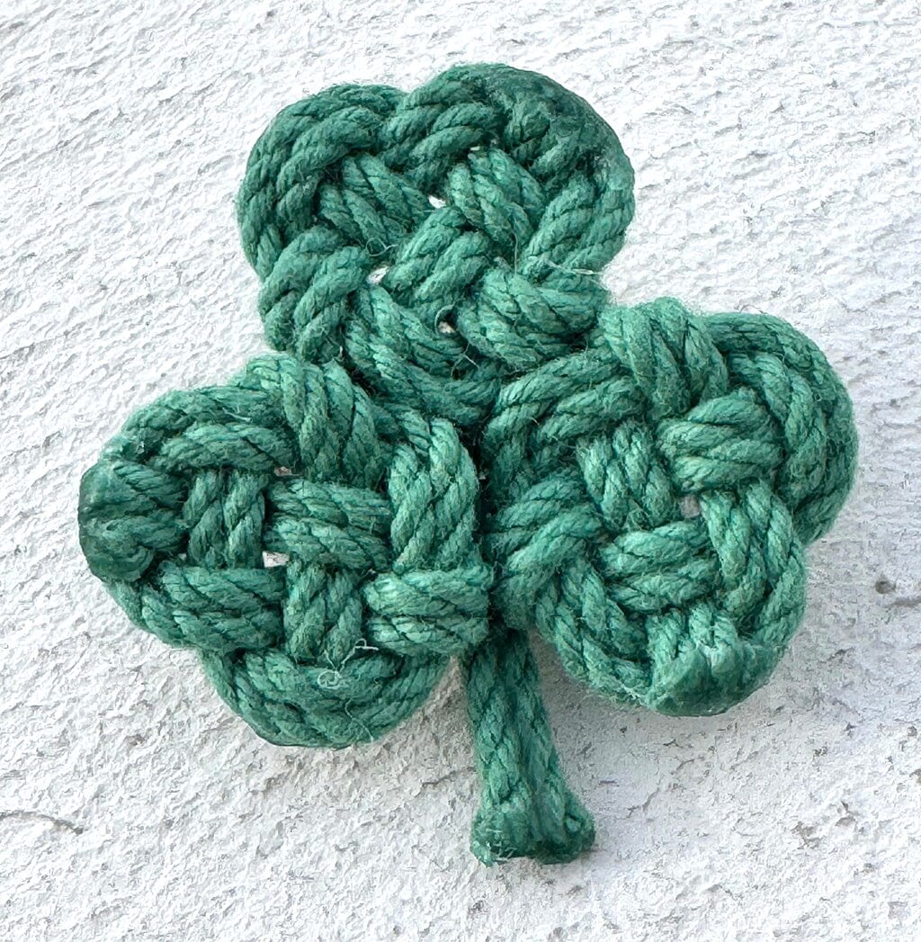 Shamrock Pin Mystic Knotwork 