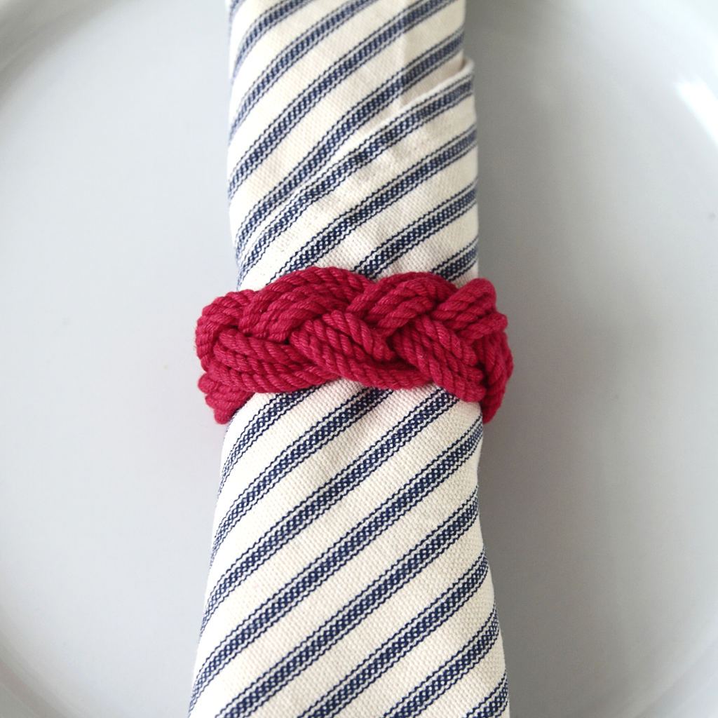 Nautical Knot Napkin Ring for Seaside Events