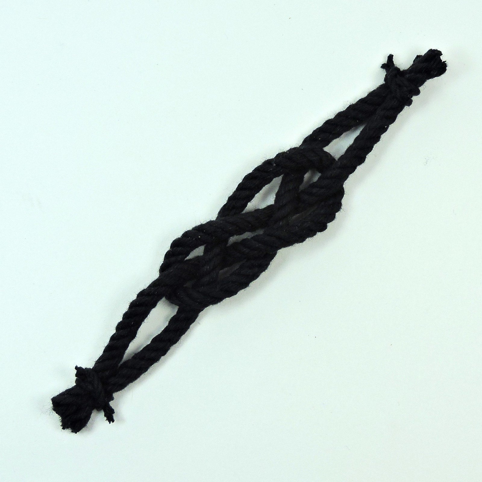 Carrick Bend Boutonniere Mystic Knotwork