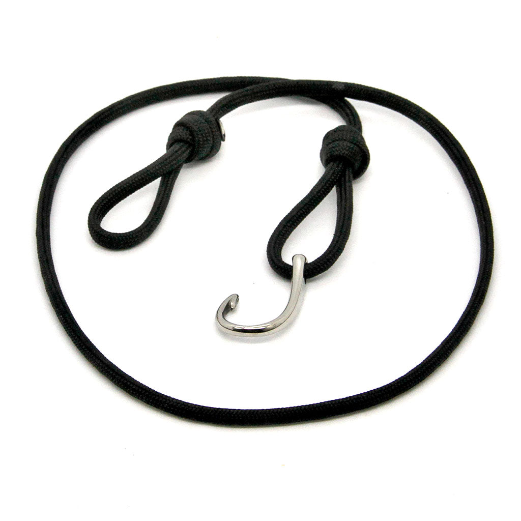 Adjustable Fish Hook Wrap Black 02