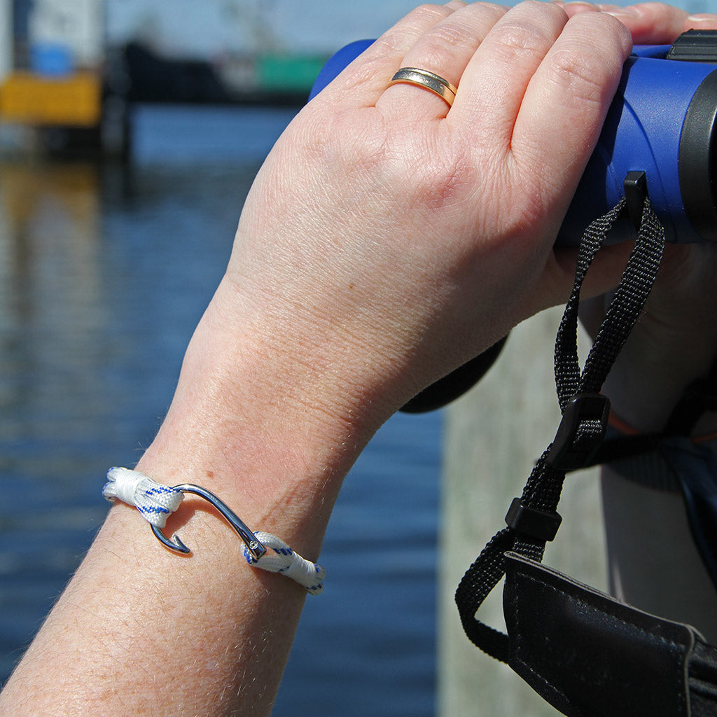 Blue Stripe Nautical Fish Hook Bracelet 165 - Mystic Knotwork Blue Stripe Nautical Fish Hook Bracelet 165 - Mystic Knotwork