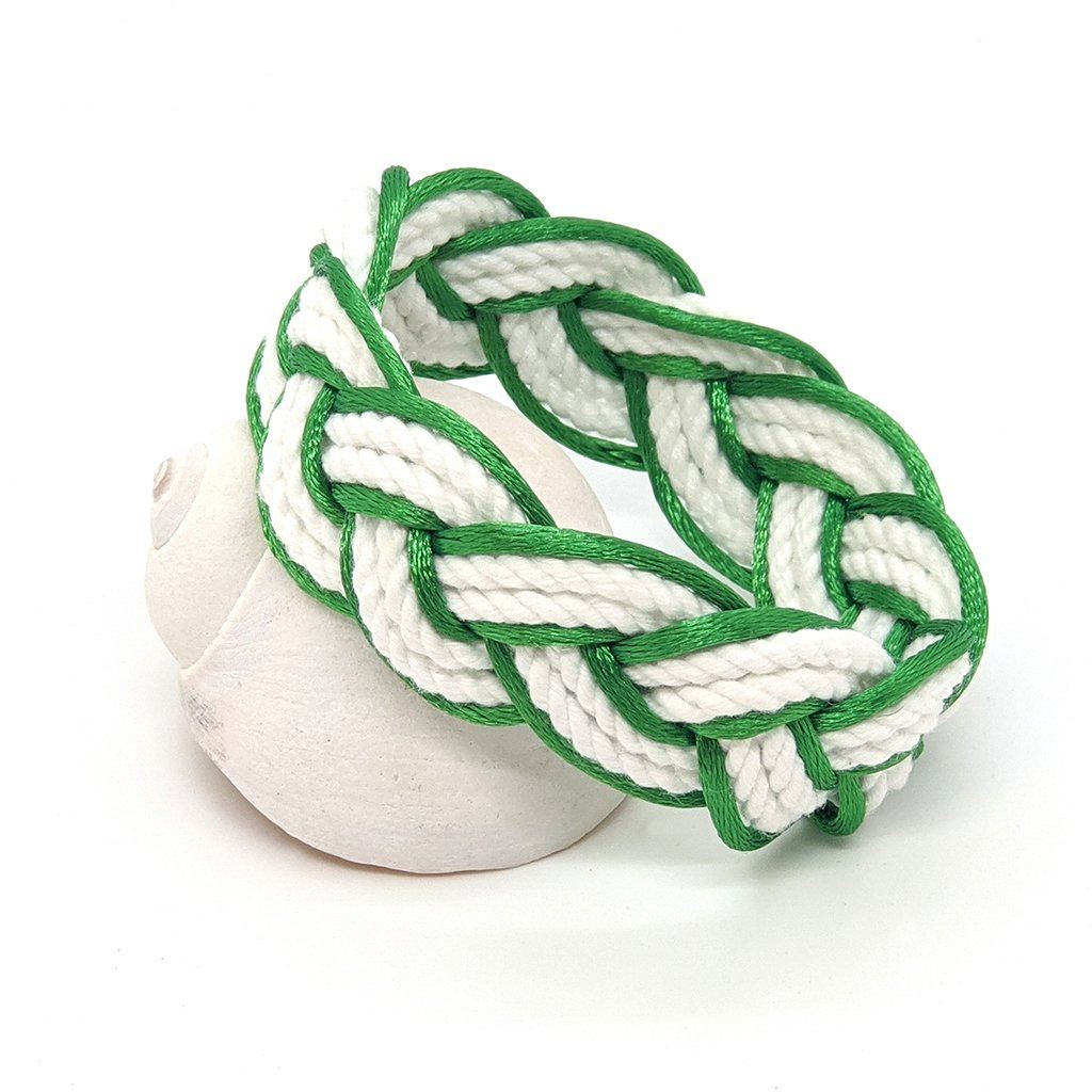Emerald Sailor Bracelet Satin Outline bracelet Mystic Knotwork 