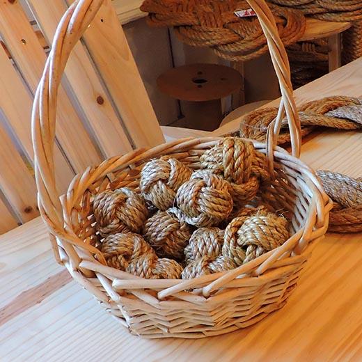 Nautical Knot Card Holder, Manila, 4", 3-Pass nautical wedding Mysticknotwork.com 