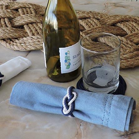 Nautical Knot Figure Eight Infinity Knot Napkin Rings, Nautical Colors, Set of 4 handmade at Mystic Knotwork