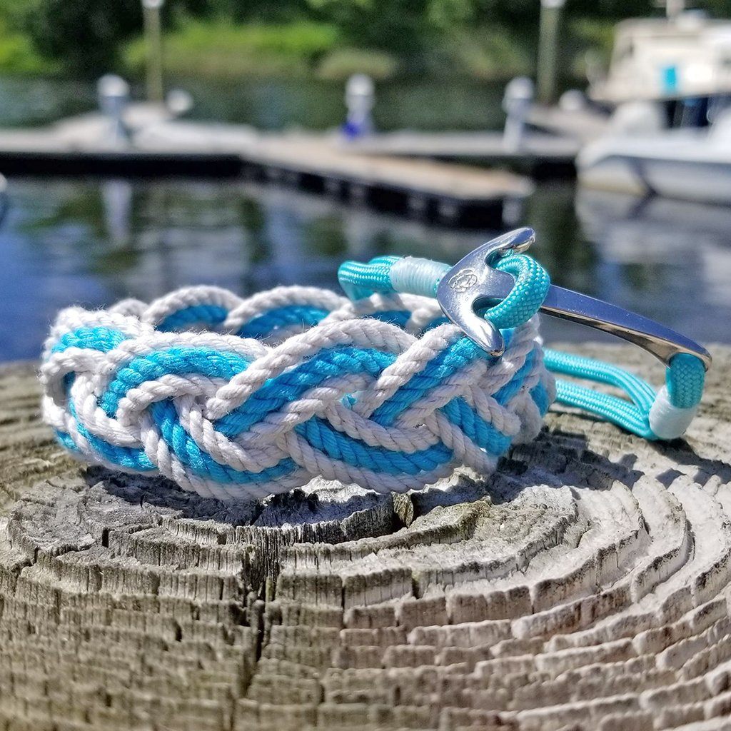 Adjustable Turquoise and Cream Colored String Bracelet- ! | Aesthetic Ocean Themed Water Resistant Bracelet